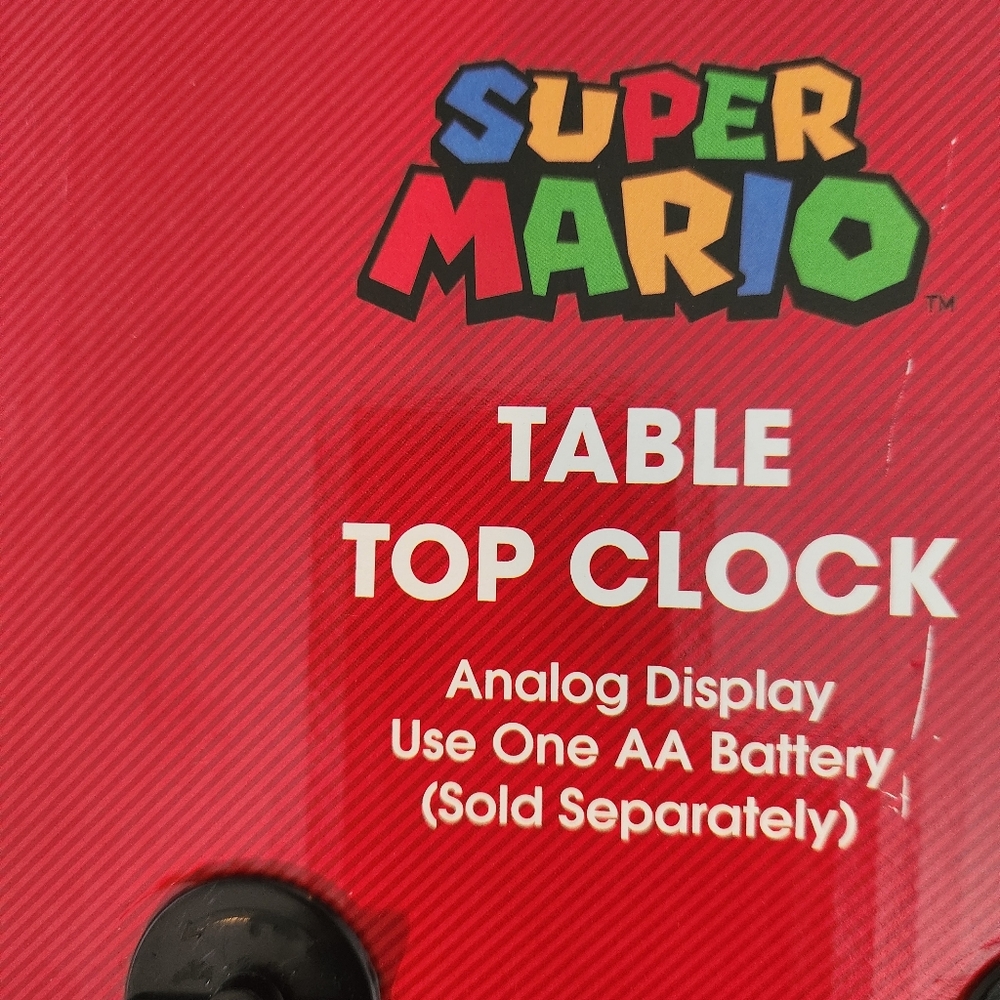 Super Mario Brother Table Top Clock - Picture 2 of 3